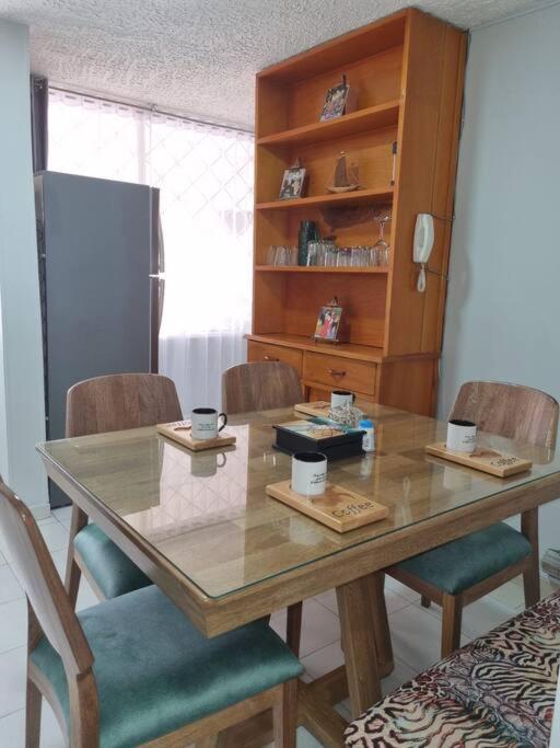 Apartamento Edificio Los Delfines Bogotá Extérieur photo